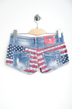 Шорты короткие, визуально 40 размер