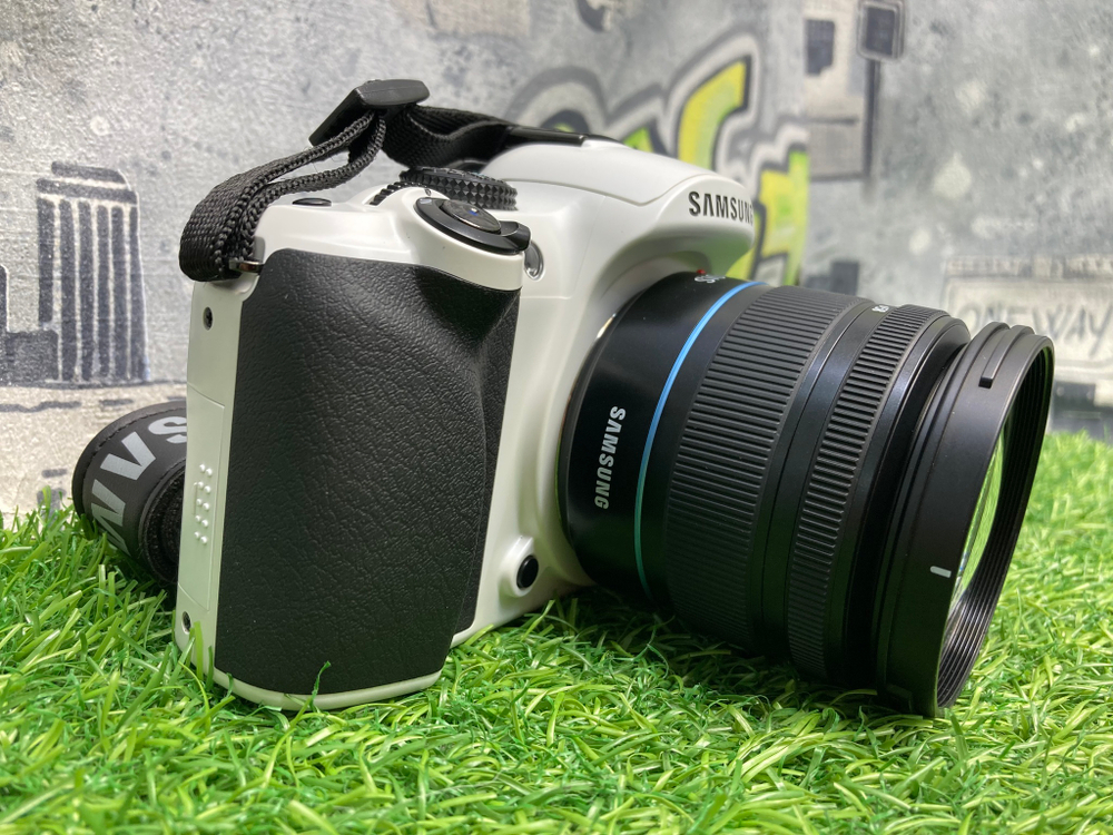 Samsung NX11 Kit 18-55mm 3.5-5.6 i-Function