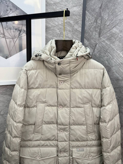 Пуховик Kiton