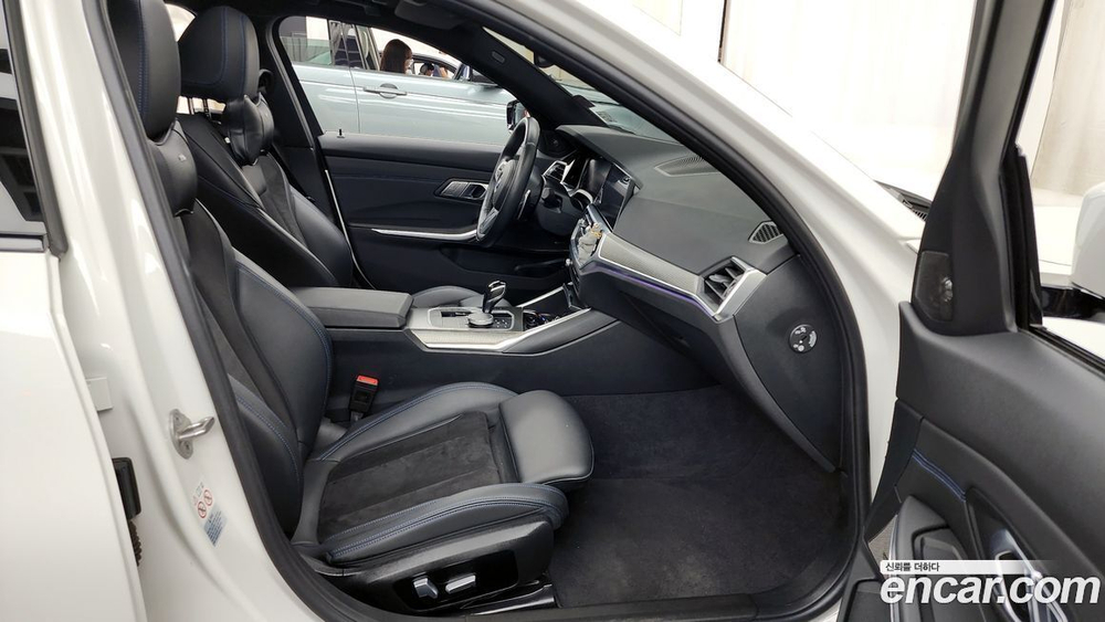 BMW 3 Series (G20) 320i M Sports (07.2021)