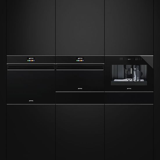 Электрический духовой шкаф Smeg SFP6604NXE