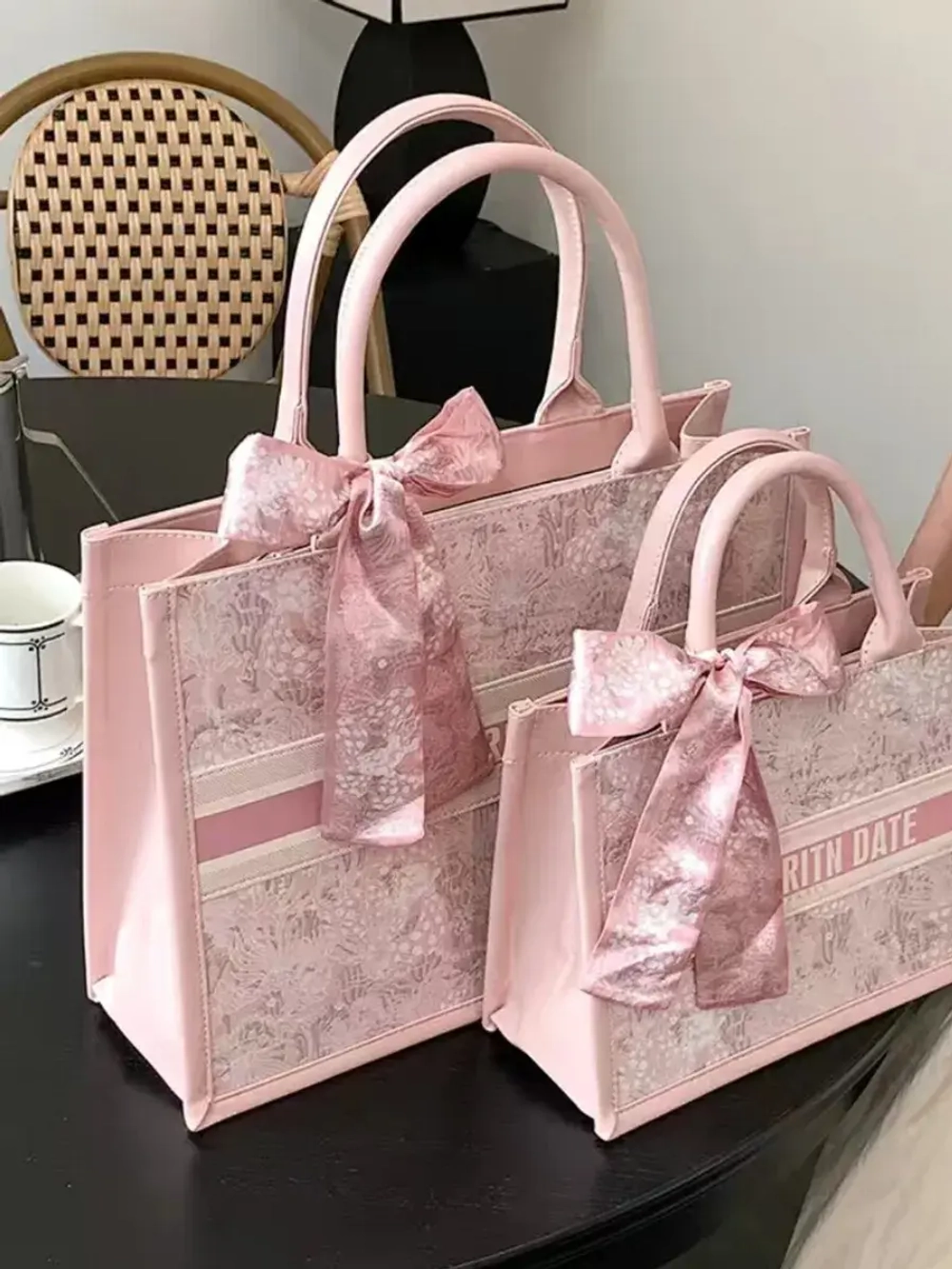 Сумка для учебы тоут розовая y2k с бантиком А5