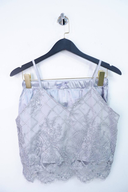 Пижама атласная, визуально на 46 размер, новая