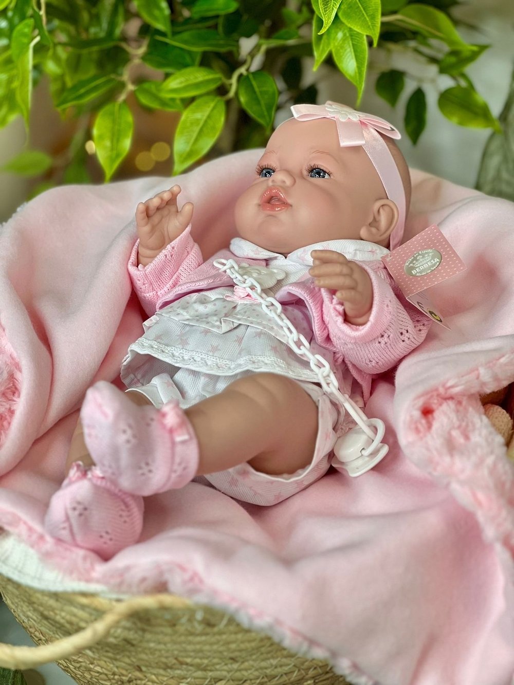 Кукла Berbesa 42см RECIEN NACIDO с пледом в пакете (5113K)