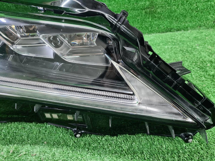 Фара правая Lexus RX 4 (2015-2019) LED под 1 блок