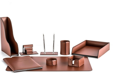 Канцелярский набор с папкой для руководителя из кожи цвет каштан 9 предметов