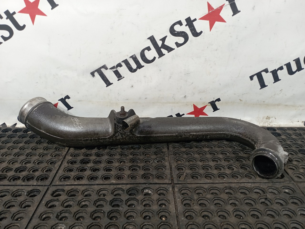 Патрубок интеркулера