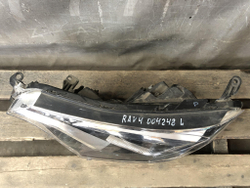 Фара левая Toyota RAV4 IV (XA40) 15-19 Б/У Оригинал 8118542680