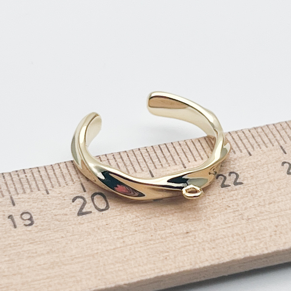 Основа для кольца, позолота, размер регулируется, цена за 1 шт