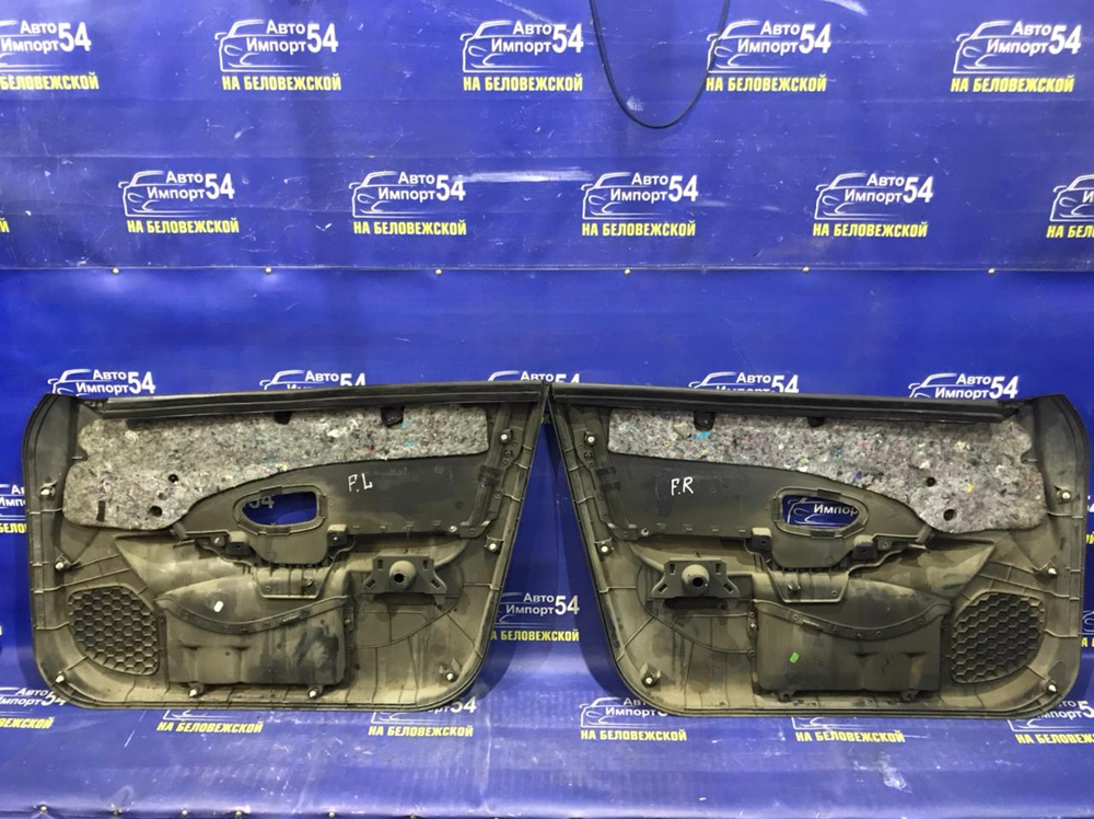 Обшивка двери NISSAN ALMERA 2015