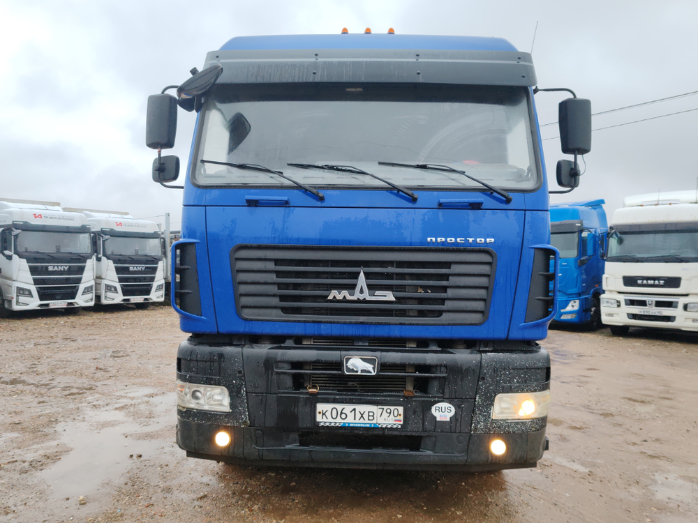 МАЗ 5440 4x2 Седельный тягач 544028-570-031 (Дизельный, 11,6 л, 423 л.с., МТ)
