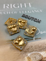 Пуговицы Скиап. квадратные в стразах с рельефом тела матовое золото