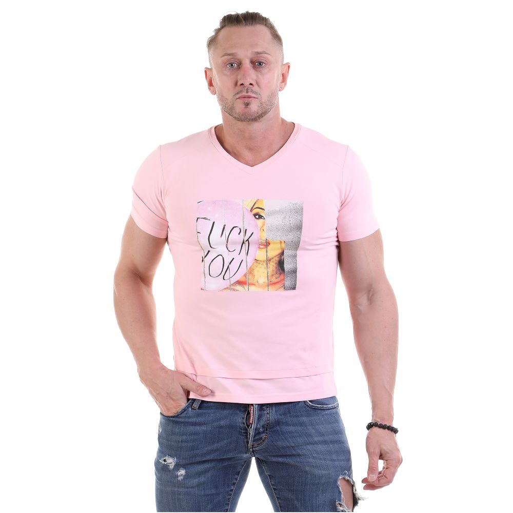 Мужская футболка с v-вырезом розовая с принтом Sesmik V006