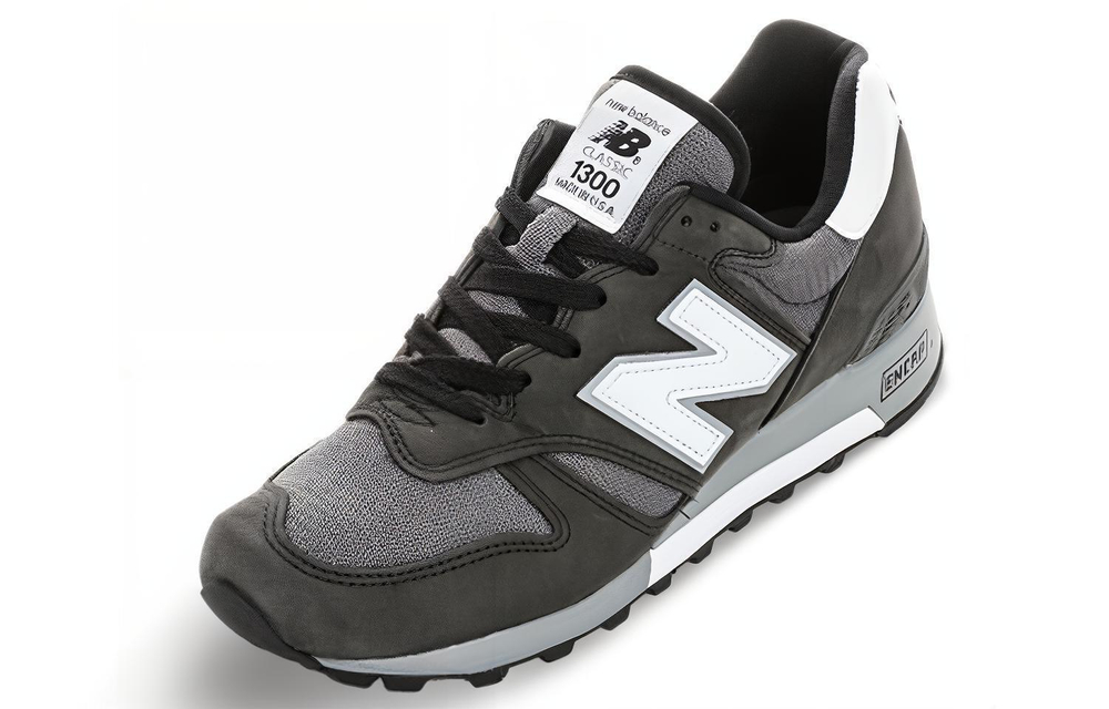 New Balance NB 1300 shock absorption wrapping low-top running shoes men's black British and American retro casual