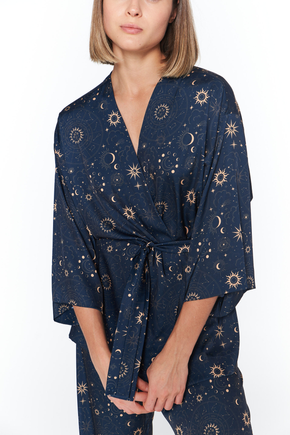 Шелковая блуза-кимоно с созвездиями