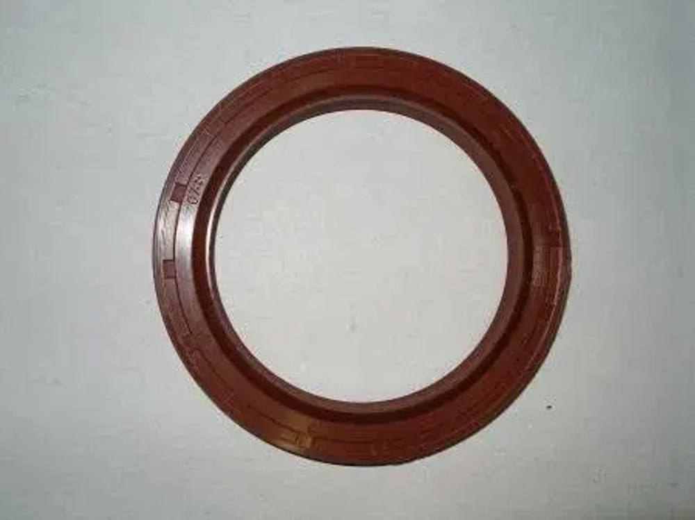 Сальник ступицы 95х130х12/17,5 51-3104038-В2.1 11428