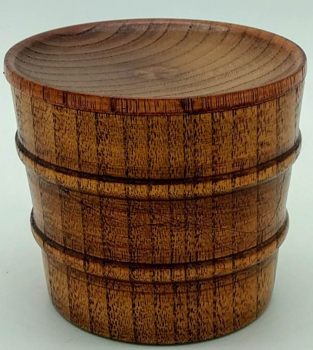 Чашка деревянная с крышкой-блюдцем