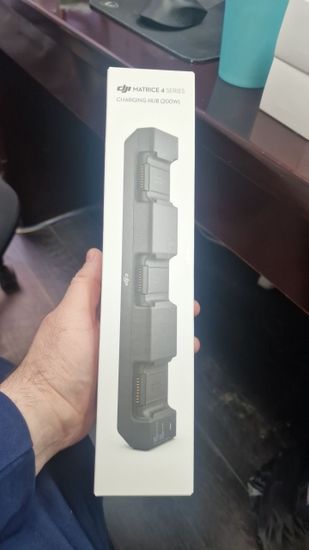 Зарядный хаб для DJI Matrice 4 Series + адаптер DJI Mavic 240W