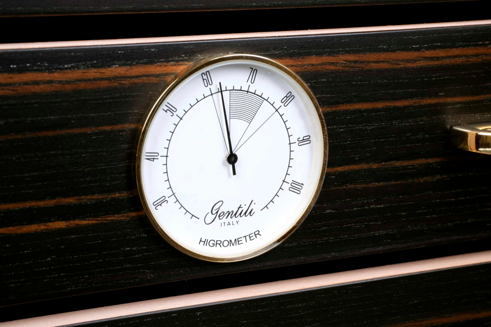 Хьюмидор-шкаф Gentili на 250 сигар, SC250-Ebony