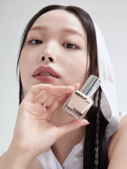 ABOUT TONE Skin Layer Fit Foundation - Стойкая тональная основа для лица (30 мл)