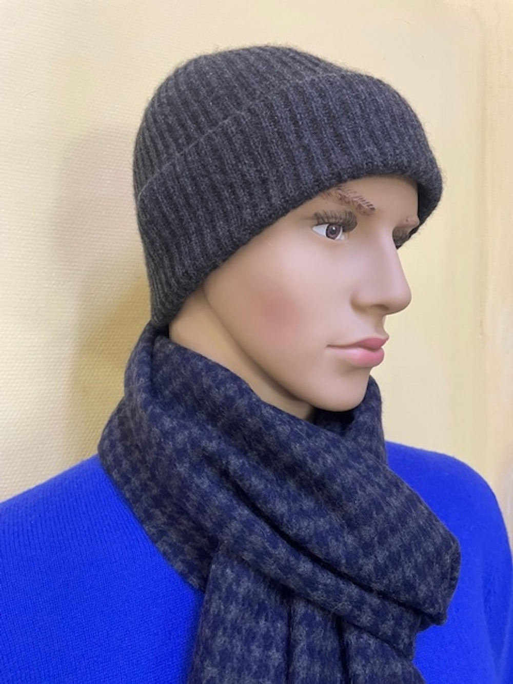 Шапка мужская.