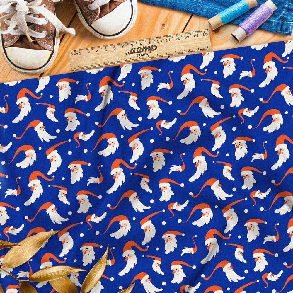 Ткань таффета мелкие санта-клаусы на синем фоне