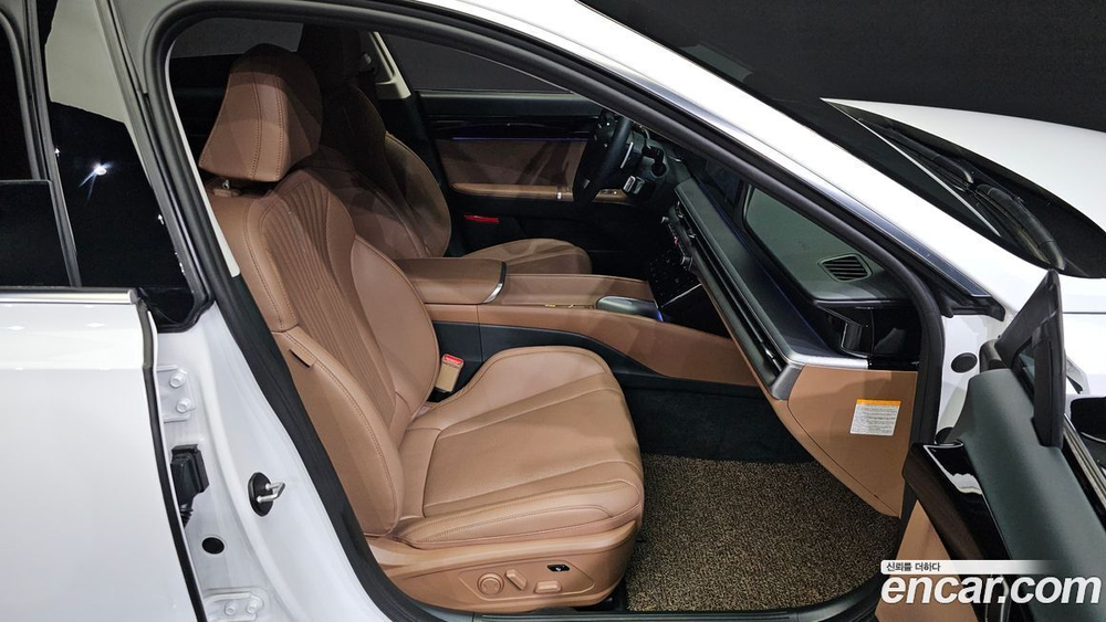 Hyundai Grandeur (Azera) Hybrid (GN7) Exclusive (11.2023)