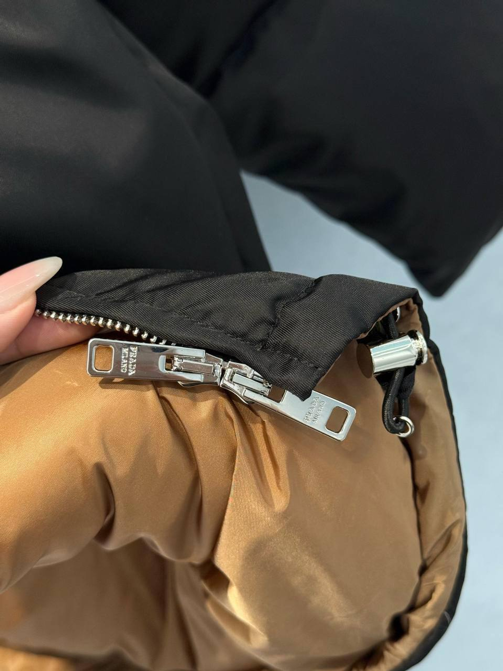 Пуховик Prada