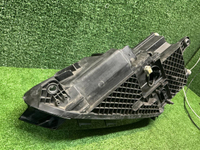 Фара правая VW Tiguan 1 (2011-2018) ксенон