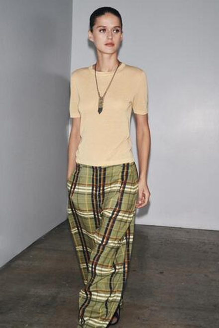 ZARA ТРИКОТАЖНЫЙ ТОП ИЗ ЛЬНА С КОРОТКИМИ РУКАВАМИ, МЯГКИЙ ЖЕЛТЫЙ