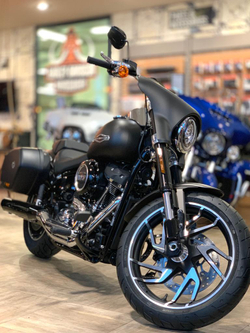 Softail® Sport Glide™ (FLSB), Harley-Davidson, 2020