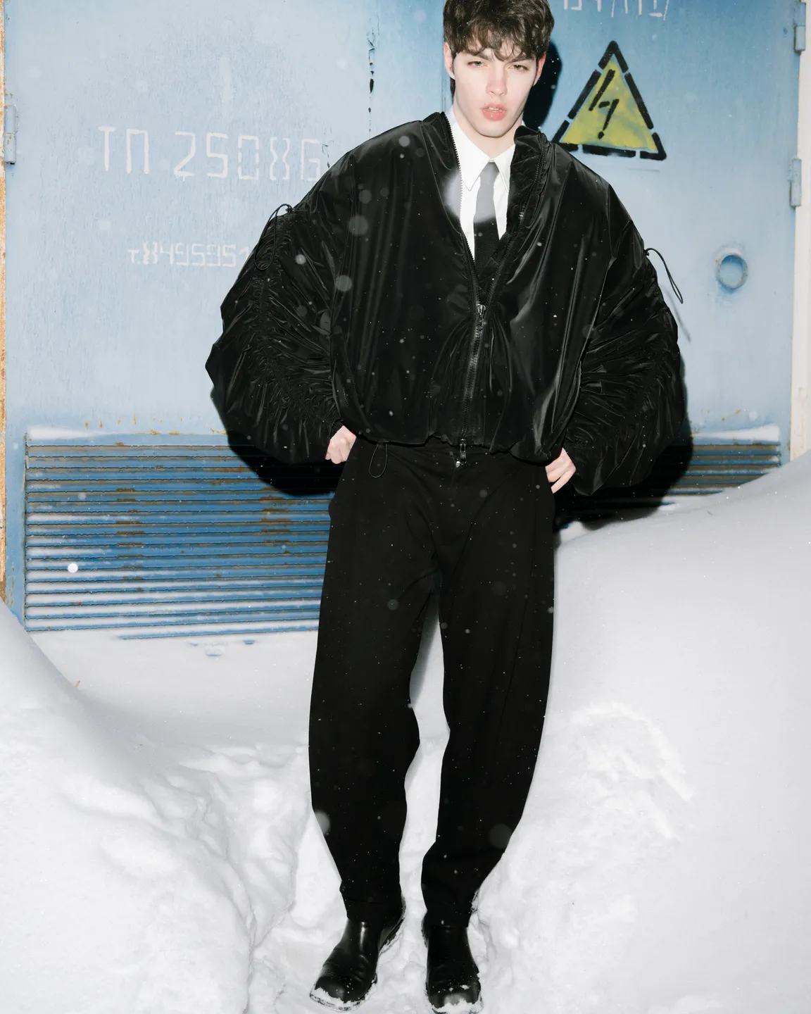 Бомбер-шарпей бархат