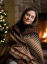 Шерстяной палантин с этно орнаментом