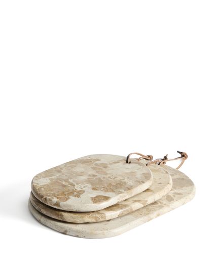 Сервировочная доска Orlina из бежевого мрамора 25 x 18 см