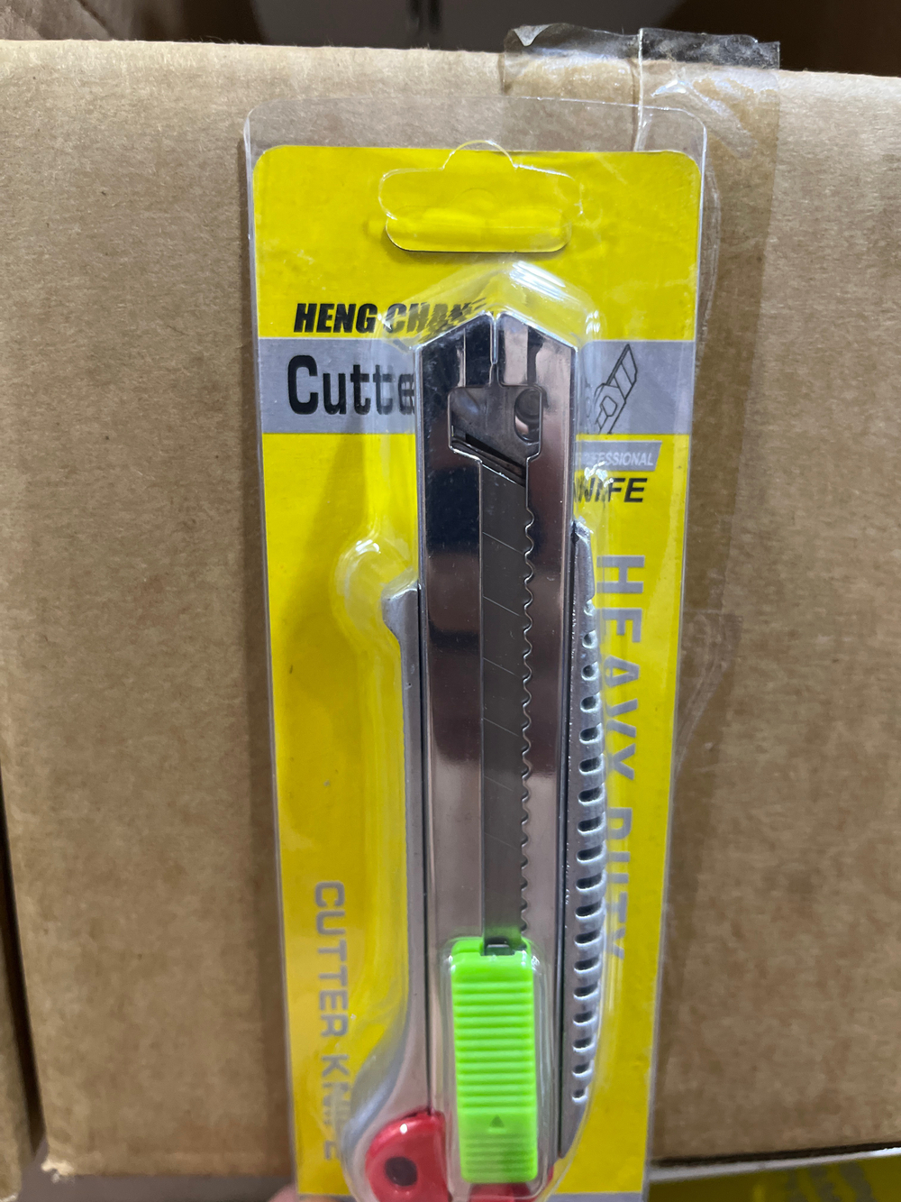 Нож канцелярский 5 лезвий 18мм серый