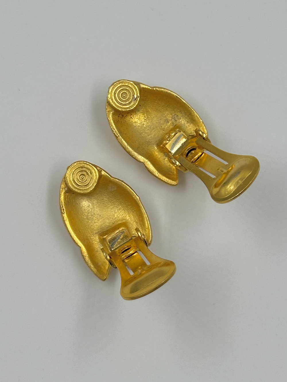 Клипсы матовые