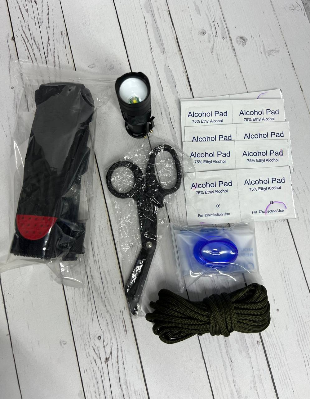 Укомплектованная тактическая аптечка / олива