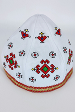 Тухья с вышивкой