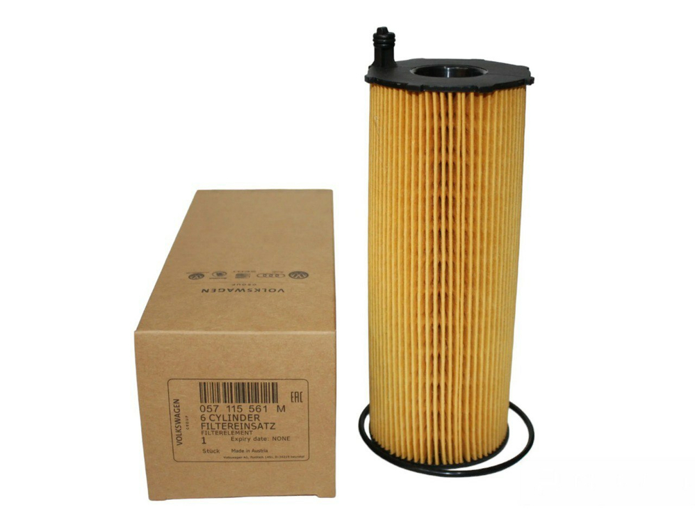 Фильтр масляный 057115561M VW Touareg I, Touareg II, Passat CC II