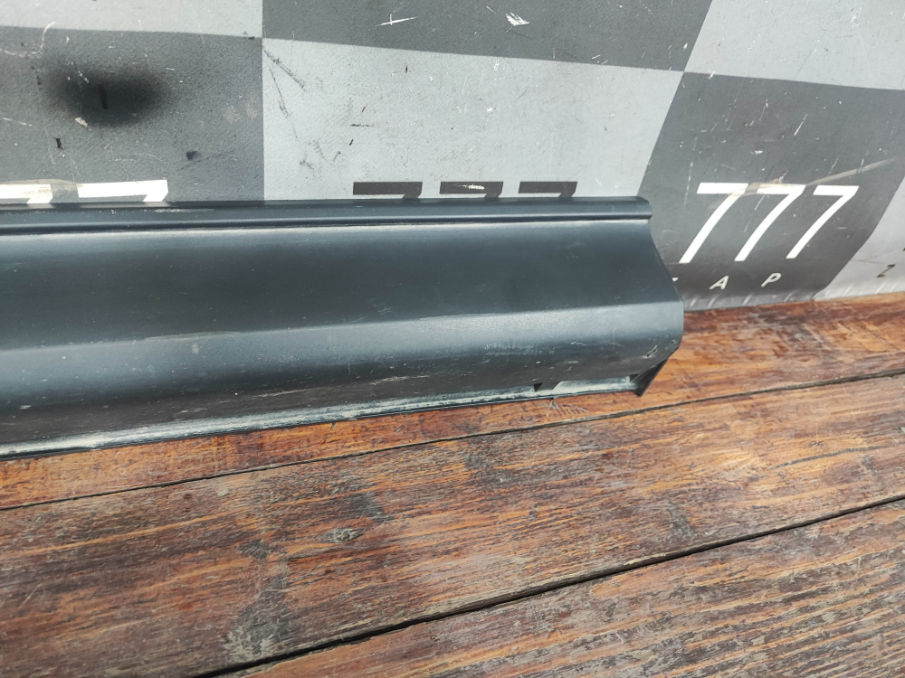 Накладка двери передней левой Mazda CX-5 2 (KF) 17-нв Б/У Оригинал KB7W51RB0E