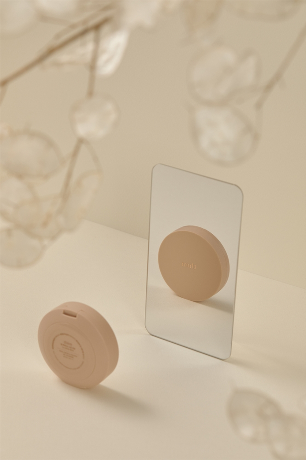 thim Luminous Skin Cushion - Долговременная основа в губке для сияния и увлажнения оттенок 25 Tan, 15 g