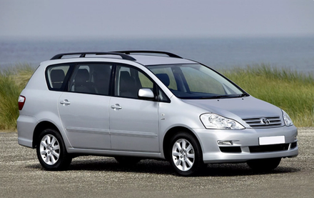 Avensis Verso M20 (2001-2009)
