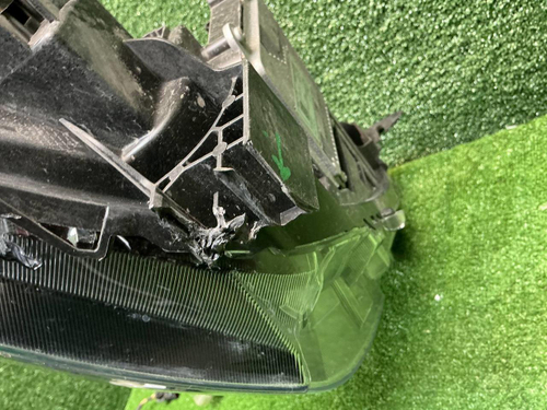 Фара левая Haval Jolion (2021-н.в.) LED