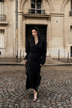 Боди с капюшоном, черный