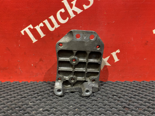 Кронштейн клапана горного тормоза 2017г