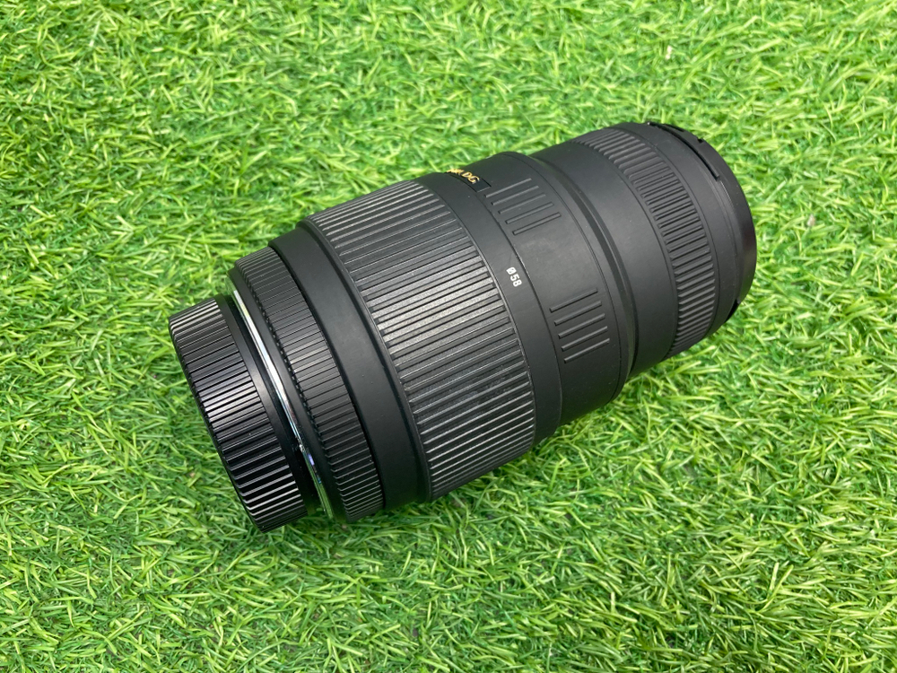 Sigma AF 70-300mm 4-5.6 Macro DG Nikon F