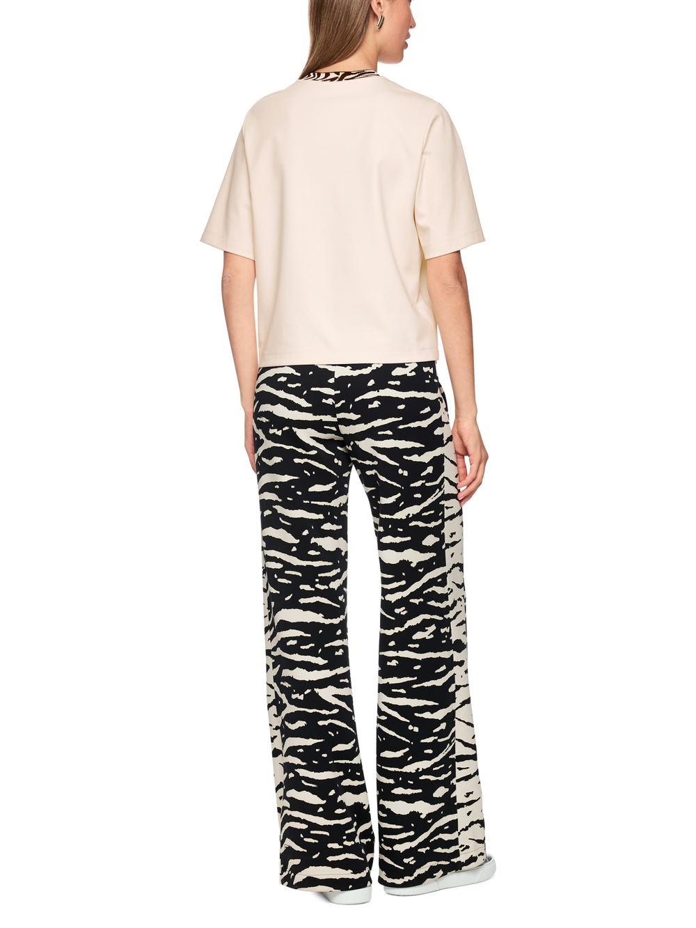 Футболка из хлопка и модала