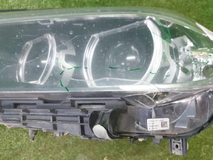 Битая Фара левая BMW 5er G30 (2017-2020) LED