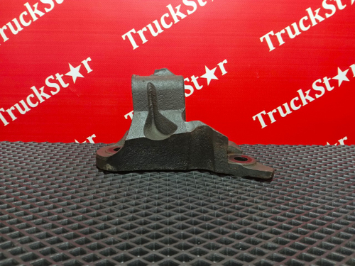 Кронштейн двигателя задний правый