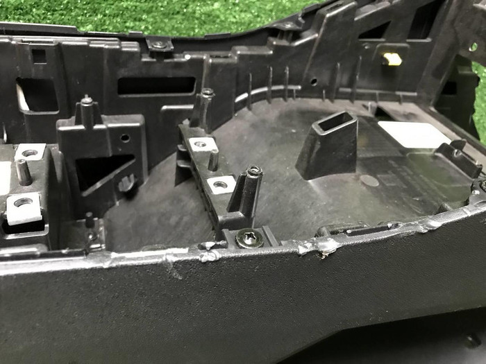 Подлокотник Omoda C5 (2022-н.в.)